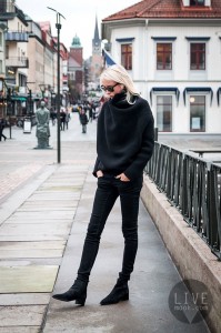 street-style-turtlenecks-trend-25