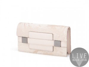 madame-pochette-astrakan-polo-nude