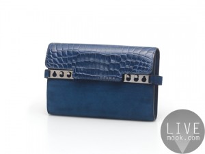 tempete-clutch-calf-velours-alligator-bleu-de-prusse