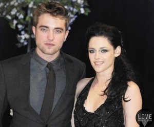 Kristen Stewart & Robert Pattinson1