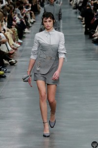 44-fendi-women-fw-22-23-scaled.webp