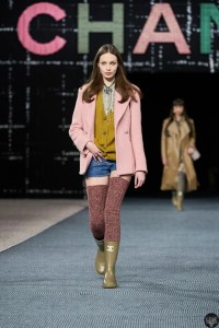 00007-chanel-fall-2022-ready-to-wear-paris-credit-gorunway-scaled.webp