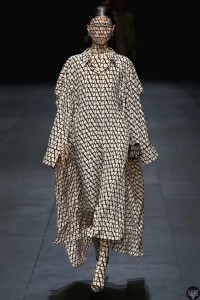 004-valentino-ss23-1-1.webp