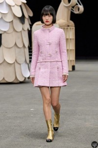 00016-chanel-spring-2023-couture-gorunway-scaled.webp